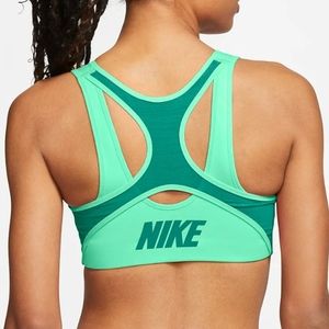 NWT Nike zip up sports bra